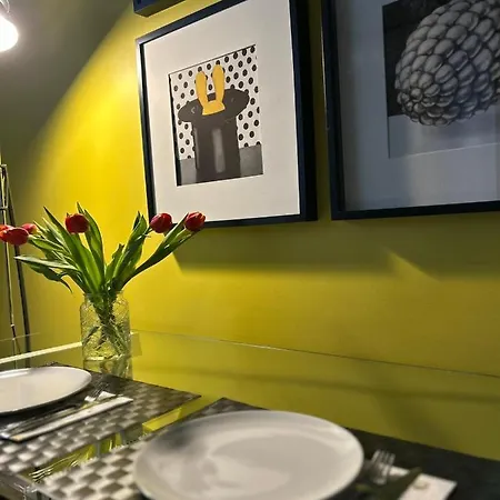 Castle Host With Free Parking Apartment Kaunas