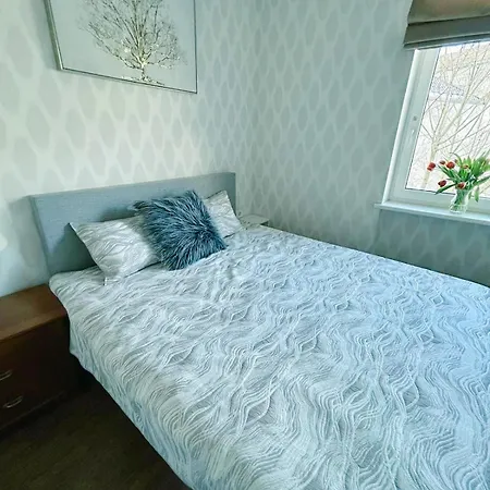 Apartment Castle Host With Free Parking *
